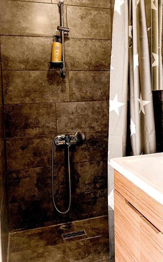 5 Mins To Airport Private Villa Room İstanbul Dış mekan fotoğraf